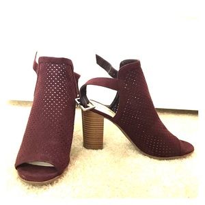 Francesca’s Elaine Block Heels in Wine